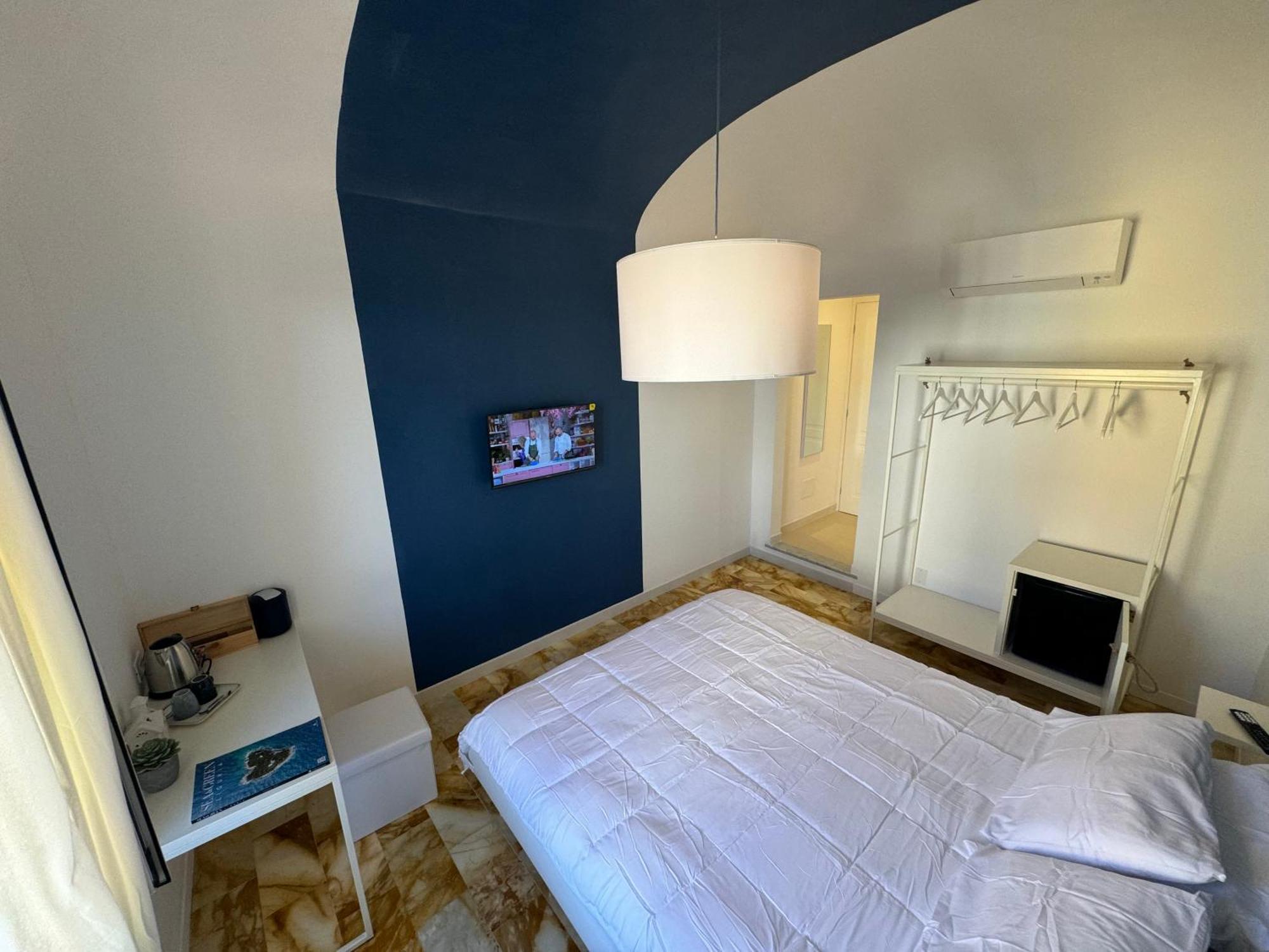Titti Guest-House Hotel Finale Ligure Buitenkant foto